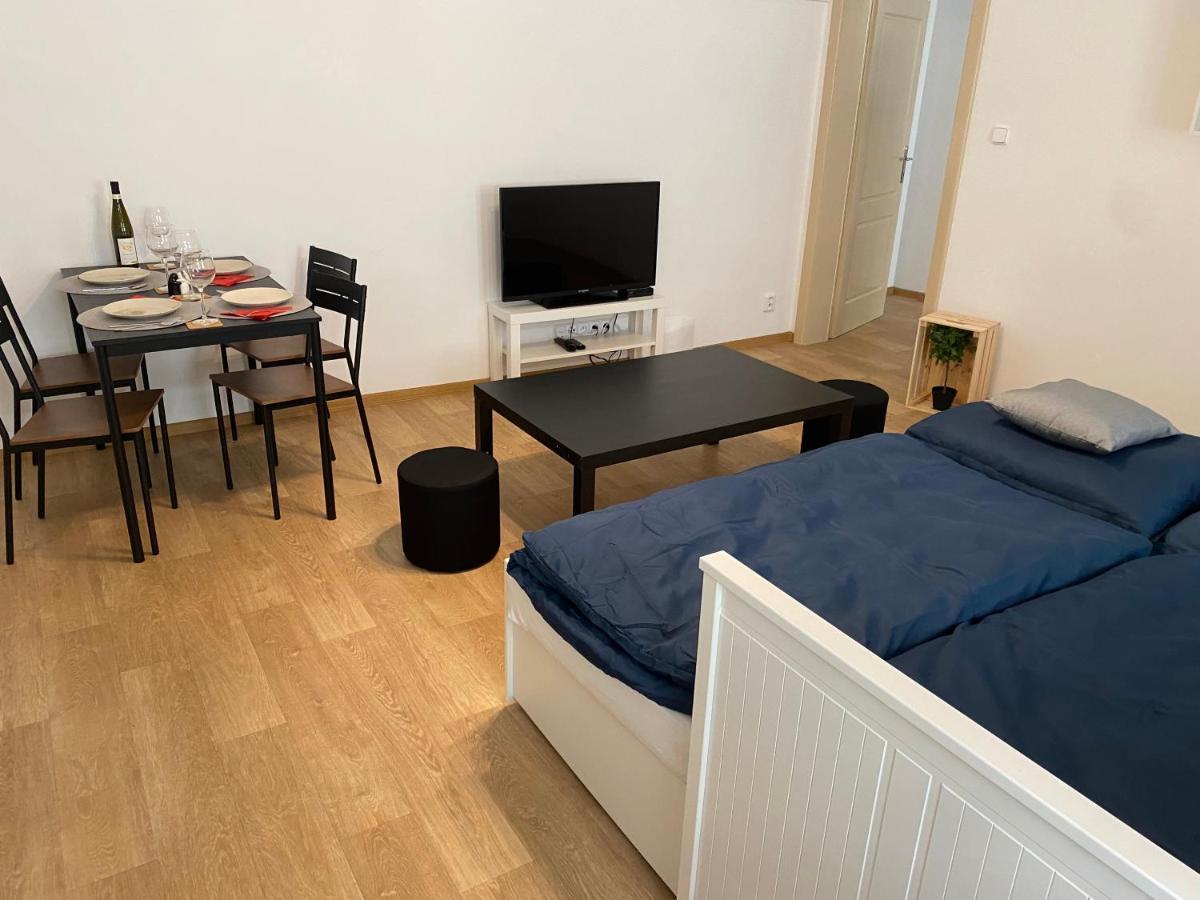 פראג Nerudova Apartments מראה חיצוני תמונה