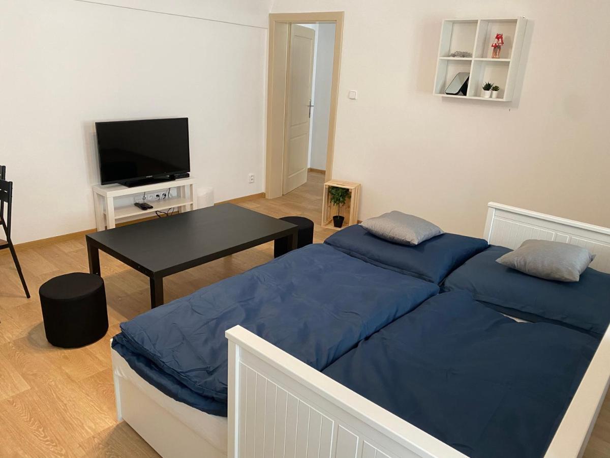 פראג Nerudova Apartments מראה חיצוני תמונה