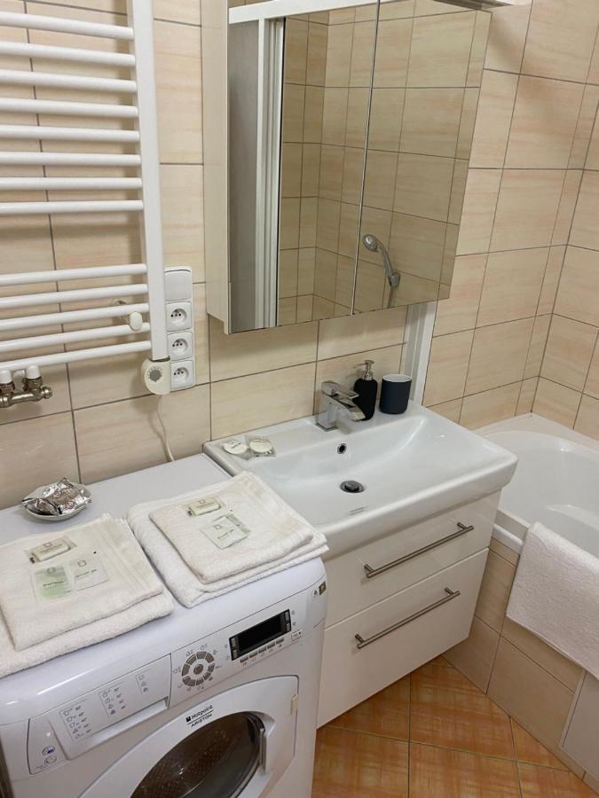 פראג Nerudova Apartments מראה חיצוני תמונה